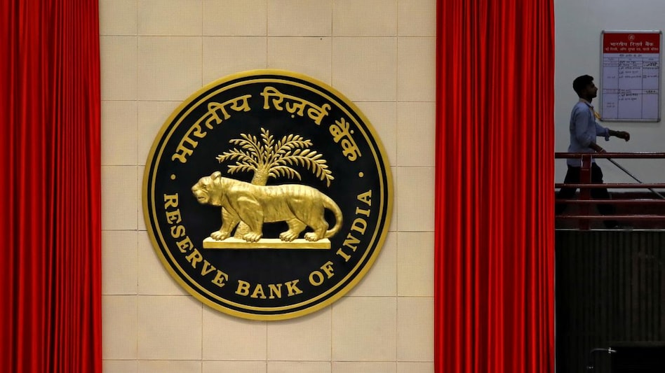 As per official data, RBI reserved 4.18 lakh complaints last fiscal, 9.39 per cent up from the 2020-2021 fiscal. As per official data, RBI reserved 4.18 lakh complaints last fiscal, 9.39 per cent up from the 2020-2021 fiscal.