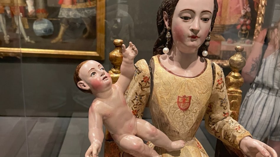 Baby Jesus's statue in US Museum looks identical to Mark Zuckerberg, ex-Twitter CEO Jack Dorsey reacts Baby Jesus's statue in US Museum looks identical to Mark Zuckerberg, ex-Twitter CEO Jack Dorsey reacts