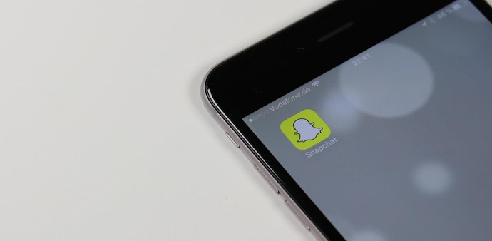 Snapchat+, which costs $3.99 per month in the United States, offers access to 11 exclusive features not yet available to general users. Snapchat+, which costs $3.99 per month in the United States, offers access to 11 exclusive features not yet available to general users.