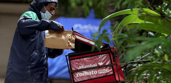 Zomato clarifies on restructuring news Zomato clarifies on restructuring news