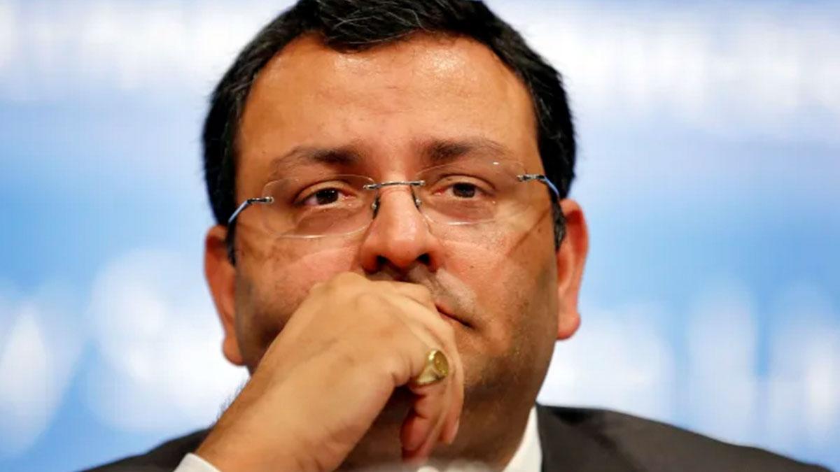 A park bench in London that was Cyrus Mistry’s office (Photo: AP) A park bench in London that was Cyrus Mistry’s office (Photo: AP)