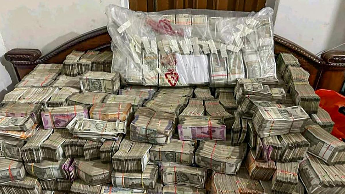 ED seizes over Rs 7 cr cash during raids in money-laundering case against promoters of alleged fraud mobile gaming app, in Kolkata. ED seizes over Rs 7 cr cash during raids in money-laundering case against promoters of alleged fraud mobile gaming app, in Kolkata.