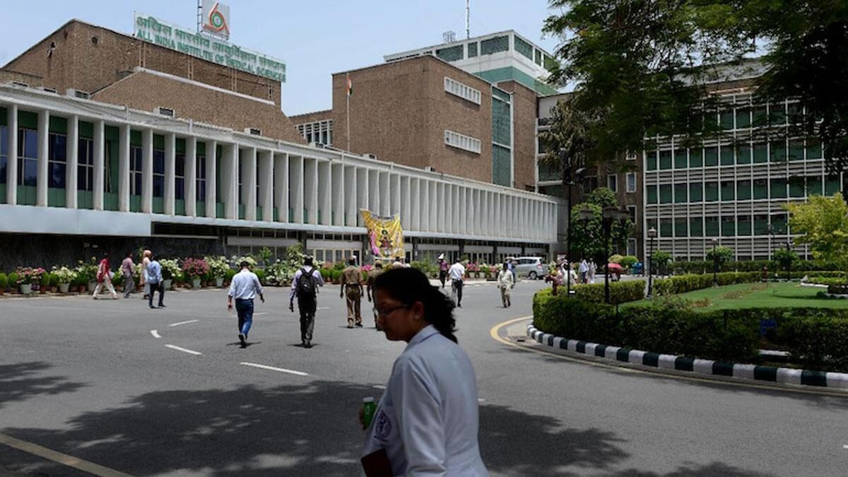 AIIMS gets a new director as Randeep Guleria's tenure ends ...