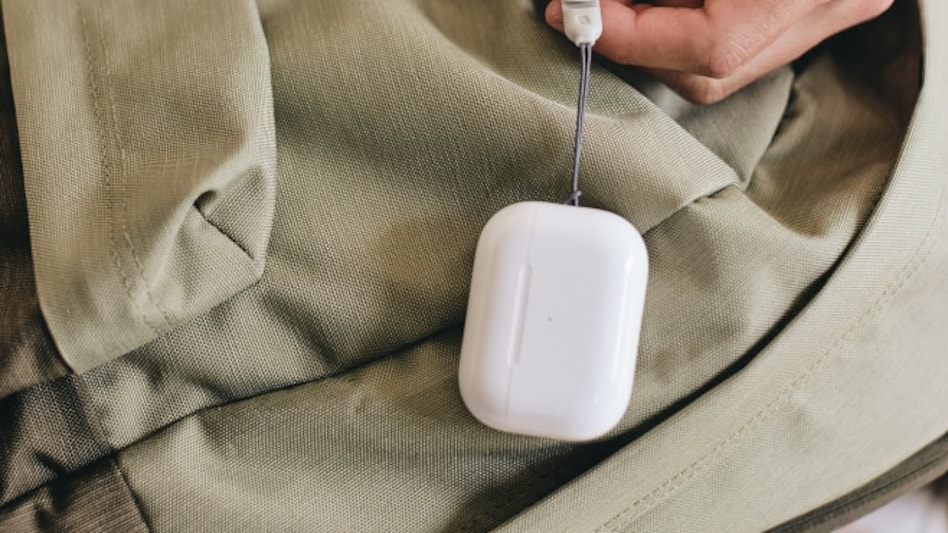 AirPods Pro 2's precision finding feature is for people who keep losing their charging case AirPods Pro 2's precision finding feature is for people who keep losing their charging case
