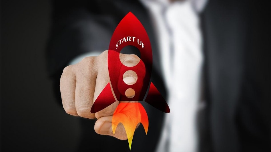 The experts explain, they lean more towards the latter because they don’t want their capital locked in investment programmes. The experts explain, they lean more towards the latter because they don’t want their capital locked in investment programmes.