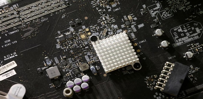 India Electronics and Semiconductor Association (IESA) welcomed the approved modifications in the Semiconductor Policy. (Photo: Reuters) India Electronics and Semiconductor Association (IESA) welcomed the approved modifications in the Semiconductor Policy. (Photo: Reuters)