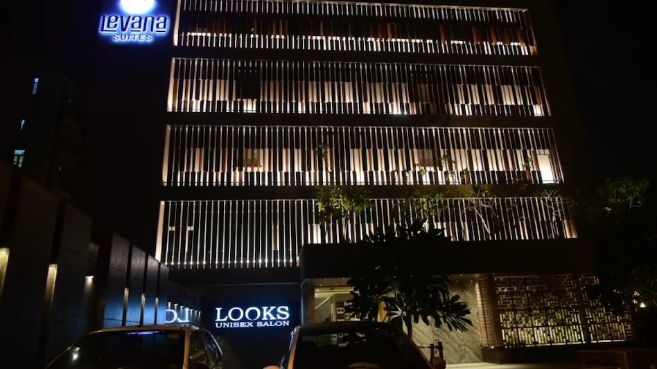 Lucknow's Levana Hotel fire leaves two dead, 10 injured; rescue operations underway Lucknow's Levana Hotel fire leaves two dead, 10 injured; rescue operations underway