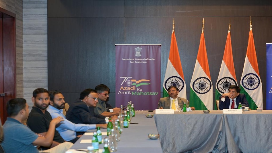 Goyal also interacted with Bill McDermott, CEO of ServiceNow and discussed how AI and machine learning is rapidly transforming the Software as a service (SaaS) market, and accelerating India’s journey to become a 5 trillion economy. Goyal also interacted with Bill McDermott, CEO of ServiceNow and discussed how AI and machine learning is rapidly transforming the Software as a service (SaaS) market, and accelerating India’s journey to become a 5 trillion economy.