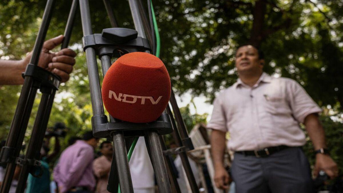 Promoted by Prannoy Roy and Radhika Roy, the story of NDTV’s debt has many layers and goes back to 2008. (Image: Reuters) Promoted by Prannoy Roy and Radhika Roy, the story of NDTV’s debt has many layers and goes back to 2008. (Image: Reuters)
