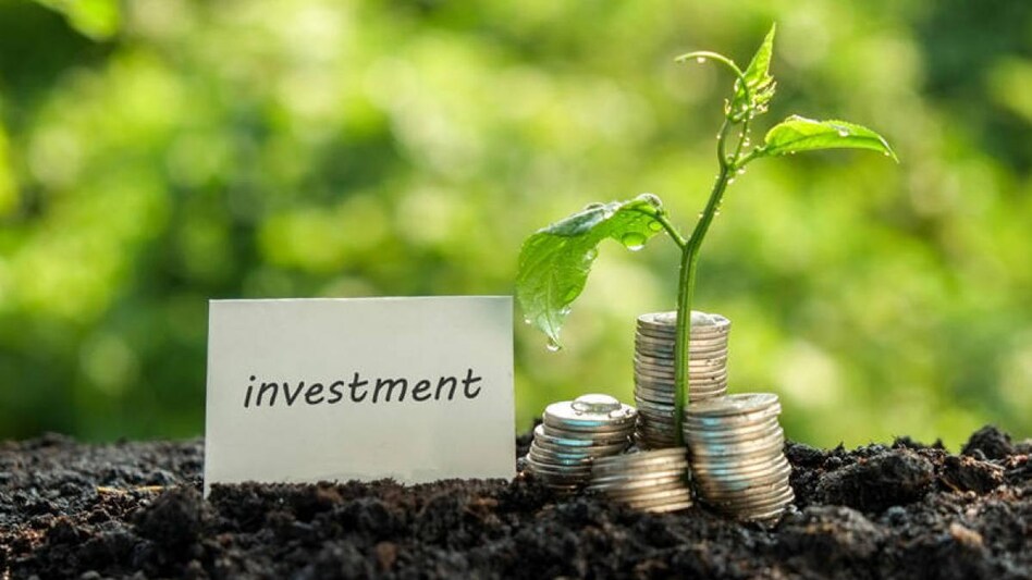 Gujarat man mistakenly gets Rs 11,677 crore in Demat account, quickly invests Rs 2 crore Gujarat man mistakenly gets Rs 11,677 crore in Demat account, quickly invests Rs 2 crore