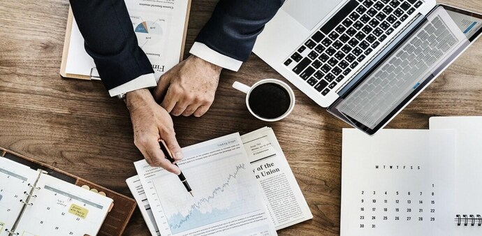 Going ahead, the UBL executive laid down three points that can come in handy when dealing with your boss on a day-to-day basis. Going ahead, the UBL executive laid down three points that can come in handy when dealing with your boss on a day-to-day basis.