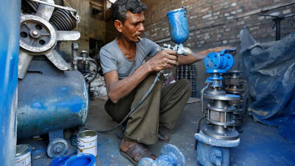 Decline in commercial insurance offtake to MSME sector, say insurance experts (Photo: Reuters) Decline in commercial insurance offtake to MSME sector, say insurance experts (Photo: Reuters)