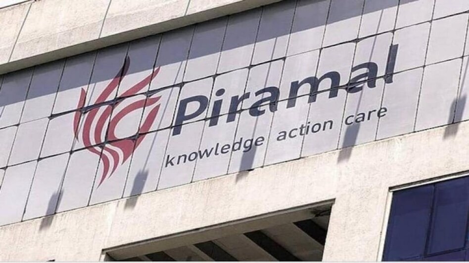 Adjusted share price Piramal Enterprises traded 1.41 per cent higher at Rs 1,042.55 in the morning trade on September 2. Adjusted share price Piramal Enterprises traded 1.41 per cent higher at Rs 1,042.55 in the morning trade on September 2.