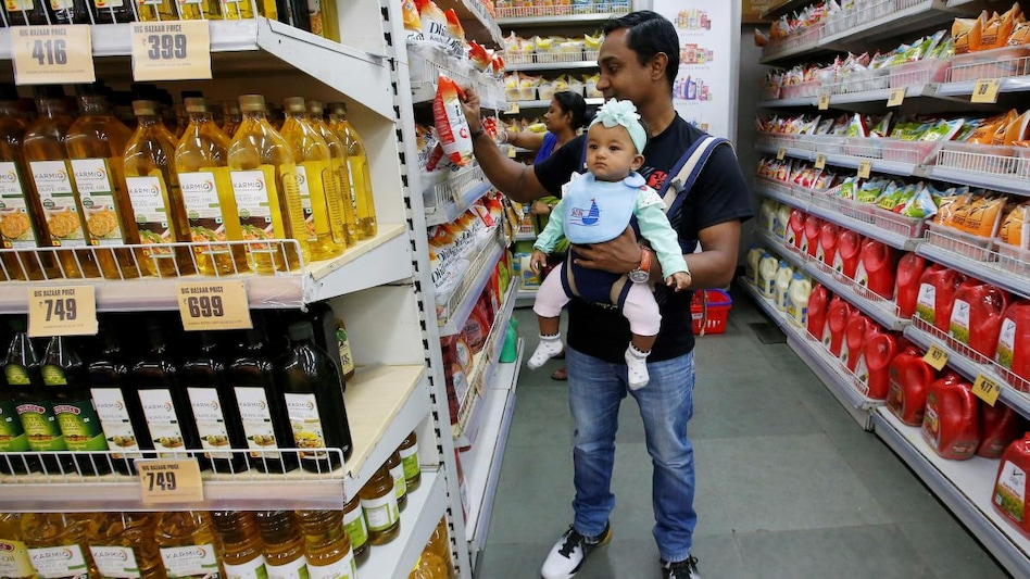 The consumer price index-based inflation continued to stay above the Reserve Bank’s comfort level of 6 per cent for the eighth straight month in 2022. (Photo: Reuters) The consumer price index-based inflation continued to stay above the Reserve Bank’s comfort level of 6 per cent for the eighth straight month in 2022. (Photo: Reuters)