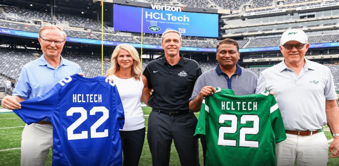 (L to R) John Mara, Jill Kouri, Ron VanDeVeen, C Vijayakumar, Woody Johnson (L to R) John Mara, Jill Kouri, Ron VanDeVeen, C Vijayakumar, Woody Johnson