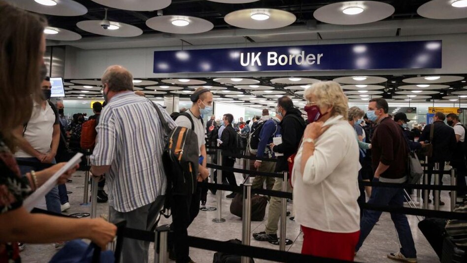 UK opens priority, super priority visa processing for students UK opens priority, super priority visa processing for students