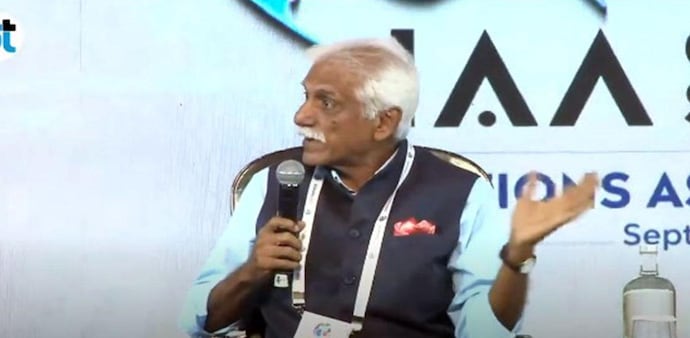 Memon, however, stated that circumstances have changed a lot since those days. Memon, however, stated that circumstances have changed a lot since those days.