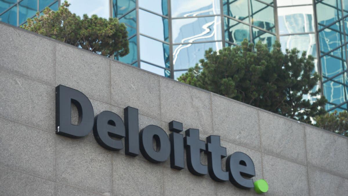 Big four accounting firm Deloitte is being accused of delaying offer letters by new recruits Big four accounting firm Deloitte is being accused of delaying offer letters by new recruits