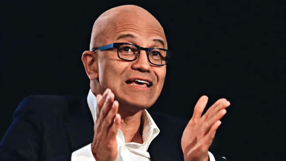 Nadella joined Microsoft in 1992, and was named CEO of Microsoft in February 2014. Nadella joined Microsoft in 1992, and was named CEO of Microsoft in February 2014.
