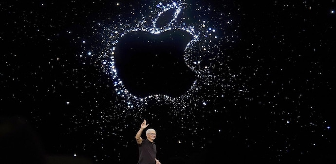 Apple might bring USB-C port for charging to its latest AirPods, AirPods Pro, and AirPods by the year 2024. Apple might bring USB-C port for charging to its latest AirPods, AirPods Pro, and AirPods by the year 2024.