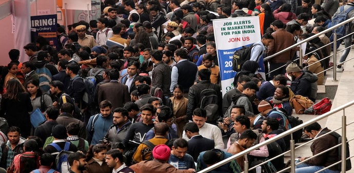 India needs Rs 13.52 lakh cr annual investment to create full employment: Study (Photo: Reuters) India needs Rs 13.52 lakh cr annual investment to create full employment: Study (Photo: Reuters)