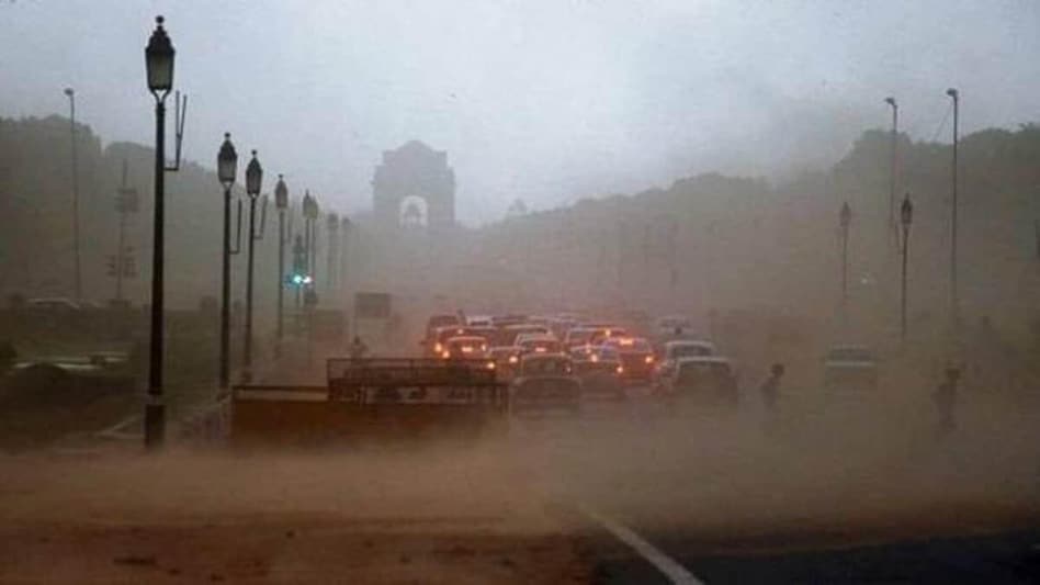 Delhi pollution: Kejriwal govt launches anti-dust campaign, heavy penalty to be levied on violators Delhi pollution: Kejriwal govt launches anti-dust campaign, heavy penalty to be levied on violators