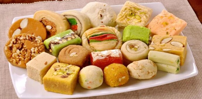 Mumbai woman loses Rs 2.4 lakh while ordering sweets online Mumbai woman loses Rs 2.4 lakh while ordering sweets online