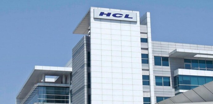 HCL Tech's dollar revenue came in at $3,082 million, up 10.4 per cent YoY (up 1.9 per cent QoQ). HCL Tech's dollar revenue came in at $3,082 million, up 10.4 per cent YoY (up 1.9 per cent QoQ).