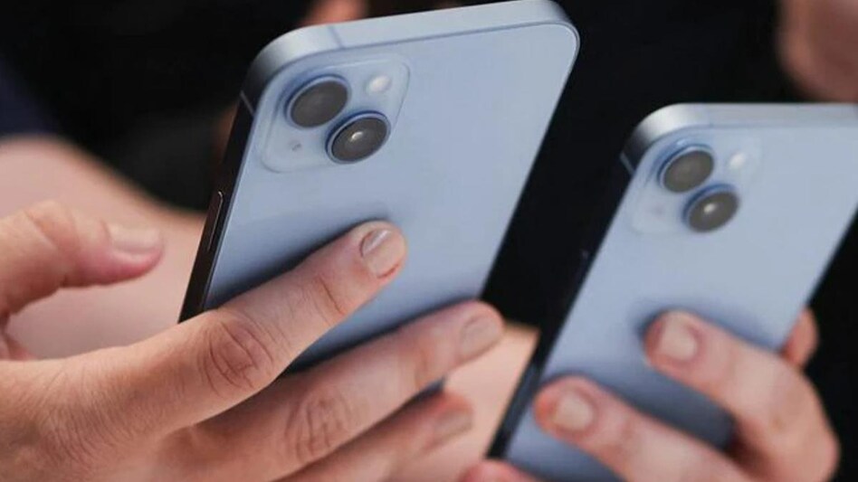 iPhone 14 Plus now available in India starting Rs 89900 but Apple is offering Rs 7000 instant discount iPhone 14 Plus now available in India starting Rs 89900 but Apple is offering Rs 7000 instant discount