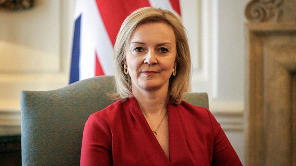 Liz Truss' prime ministership under threat amid MP revolt Liz Truss' prime ministership under threat amid MP revolt