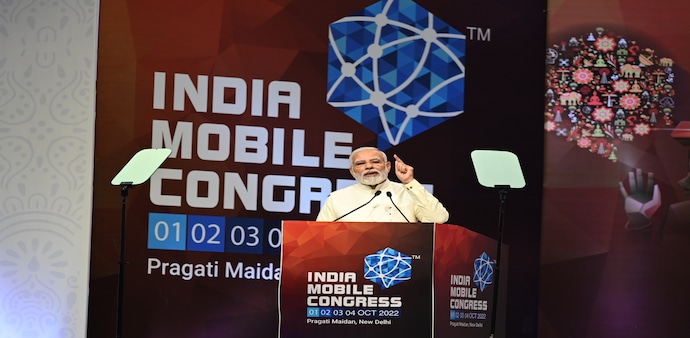 5G services launched in India by PM Modi 5G services launched in India by PM Modi