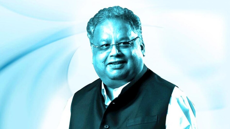 Jhunjhunwala, who was fondly referred to as the ‘Big Bull’ and 'India's Warren Buffett', passed away at the age of 62 on August 14. Jhunjhunwala, who was fondly referred to as the ‘Big Bull’ and 'India's Warren Buffett', passed away at the age of 62 on August 14.