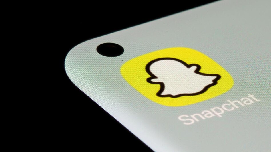 Snap's warning comes after already steep losses in shares of social media companies, with Meta down about 60% year to date, and Pinterest down almost 40%. Snap's warning comes after already steep losses in shares of social media companies, with Meta down about 60% year to date, and Pinterest down almost 40%.