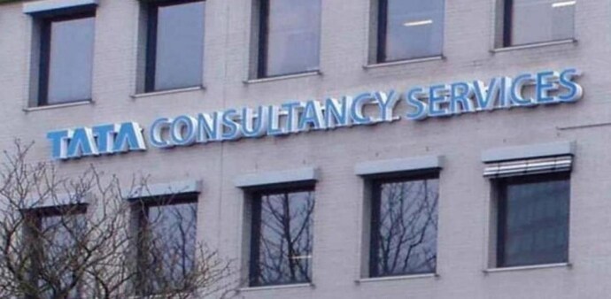 Jefferies expects TCS to see a 4.8 per cent YoY rise in Q2 profit at Rs 10,085 crore. Jefferies expects TCS to see a 4.8 per cent YoY rise in Q2 profit at Rs 10,085 crore.