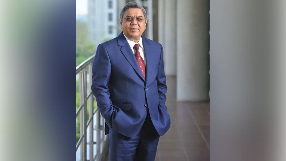 Suzlon Energy's Tulsi Tanti passed away at the age of 64 due to cardiac arrest Suzlon Energy's Tulsi Tanti passed away at the age of 64 due to cardiac arrest