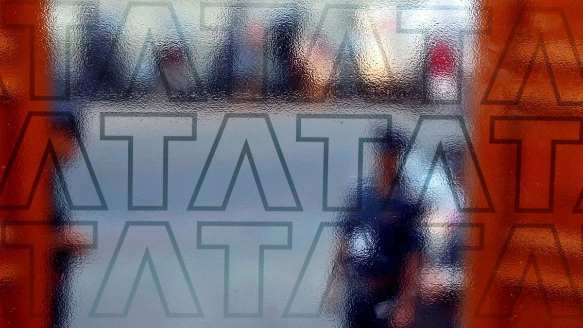 The company has gone past a net profit of Rs 10,000 crore for Q2 of FY23. Cut back to FY12, when the total profit for the year was Rs 10,000 crore The company has gone past a net profit of Rs 10,000 crore for Q2 of FY23. Cut back to FY12, when the total profit for the year was Rs 10,000 crore