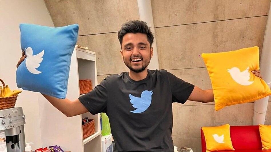 Yash's tweet has now gone viral on the social media platform. Yash's tweet has now gone viral on the social media platform.