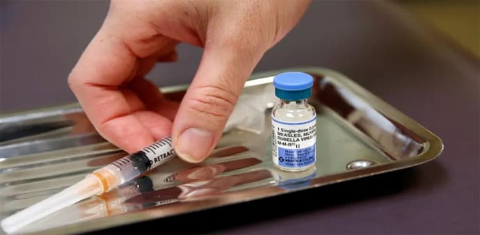 Measles outbreak in Mumbai: 233 confirmed cases, 8 deaths; latest updates, vaccinations and symptoms (Photo: Reuters) Measles outbreak in Mumbai: 233 confirmed cases, 8 deaths; latest updates, vaccinations and symptoms (Photo: Reuters)