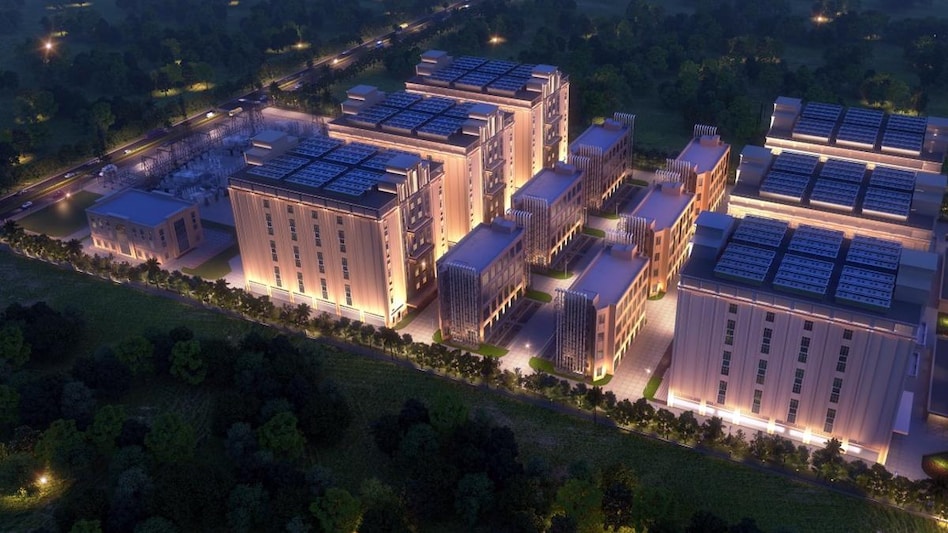 Yotta has also entered into an MoU with the Government of Uttar Pradesh to invest Rs. 39,000 crore in a phased manner over 5 to 7 years. Yotta has also entered into an MoU with the Government of Uttar Pradesh to invest Rs. 39,000 crore in a phased manner over 5 to 7 years.