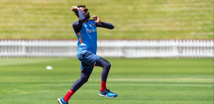 Indian cricketer Hardik Pandya bowls during a practice session ahead of the first T20 cricket match between New Zealand and India. Indian cricketer Hardik Pandya bowls during a practice session ahead of the first T20 cricket match between New Zealand and India.