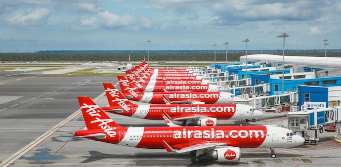 ‘AirFlix’ is integrated and operates in sync with AirAsia India’s in-flight ancillary platform, enabling customers to browse the menu and place orders using their personal devices. ‘AirFlix’ is integrated and operates in sync with AirAsia India’s in-flight ancillary platform, enabling customers to browse the menu and place orders using their personal devices.