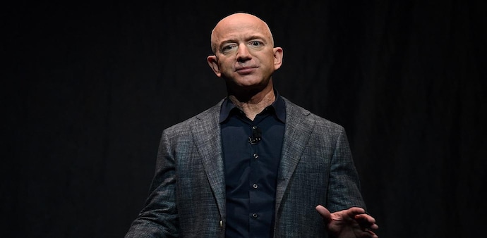 The billionaire told American families not to buy new cars and TVs as US is staring at a recession, with household debt soaring to $16.5 trillion and Americans relying on credit to make ends meet The billionaire told American families not to buy new cars and TVs as US is staring at a recession, with household debt soaring to $16.5 trillion and Americans relying on credit to make ends meet