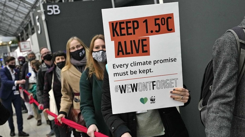 Just days before COP27, UN Climate Change released a report that showed that countries are bending the curve of global greenhouse gas emissions downward Just days before COP27, UN Climate Change released a report that showed that countries are bending the curve of global greenhouse gas emissions downward