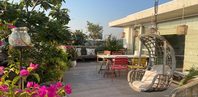 Terrace garden of an expat home in Delhi Terrace garden of an expat home in Delhi