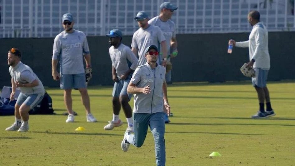 Reports say that as many as 14 members of the England cricket team have been infected with the virus. (Image: AP) Reports say that as many as 14 members of the England cricket team have been infected with the virus. (Image: AP)