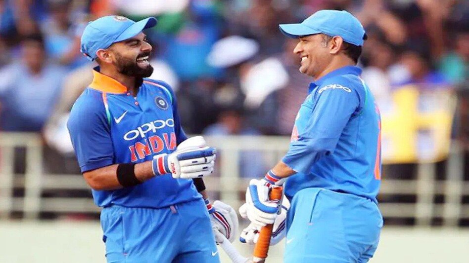 Currently, Kohli has revealed what Dhoni texted him during the tough time Currently, Kohli has revealed what Dhoni texted him during the tough time