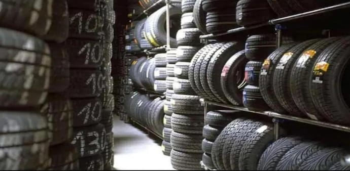 MRF reported a 53.99 per cent plunge in consolidated net profit at Rs 189.06 crore for September quarter compared with Rs 410.92 crore in the year-ago quarter MRF reported a 53.99 per cent plunge in consolidated net profit at Rs 189.06 crore for September quarter compared with Rs 410.92 crore in the year-ago quarter