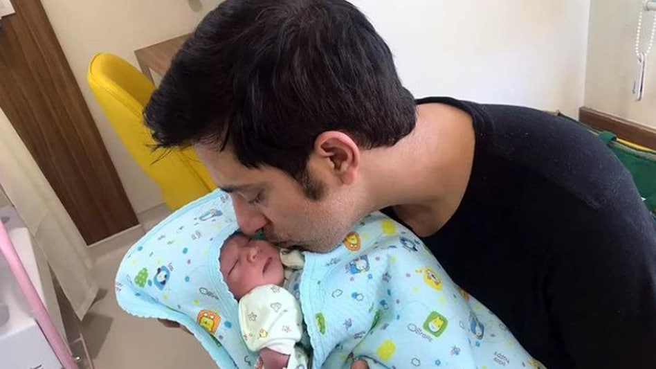 The man told Humans of Bombay that a one-week paternity leave was insufficient to care for Spiti. Pic Credit: Humans of Bombay The man told Humans of Bombay that a one-week paternity leave was insufficient to care for Spiti. Pic Credit: Humans of Bombay