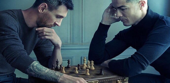 This Ronaldo-Messi chess position from Louis Vuitton's ad is inspired by Magnus Carlsen vs Hikaru Nakamura game This Ronaldo-Messi chess position from Louis Vuitton's ad is inspired by Magnus Carlsen vs Hikaru Nakamura game