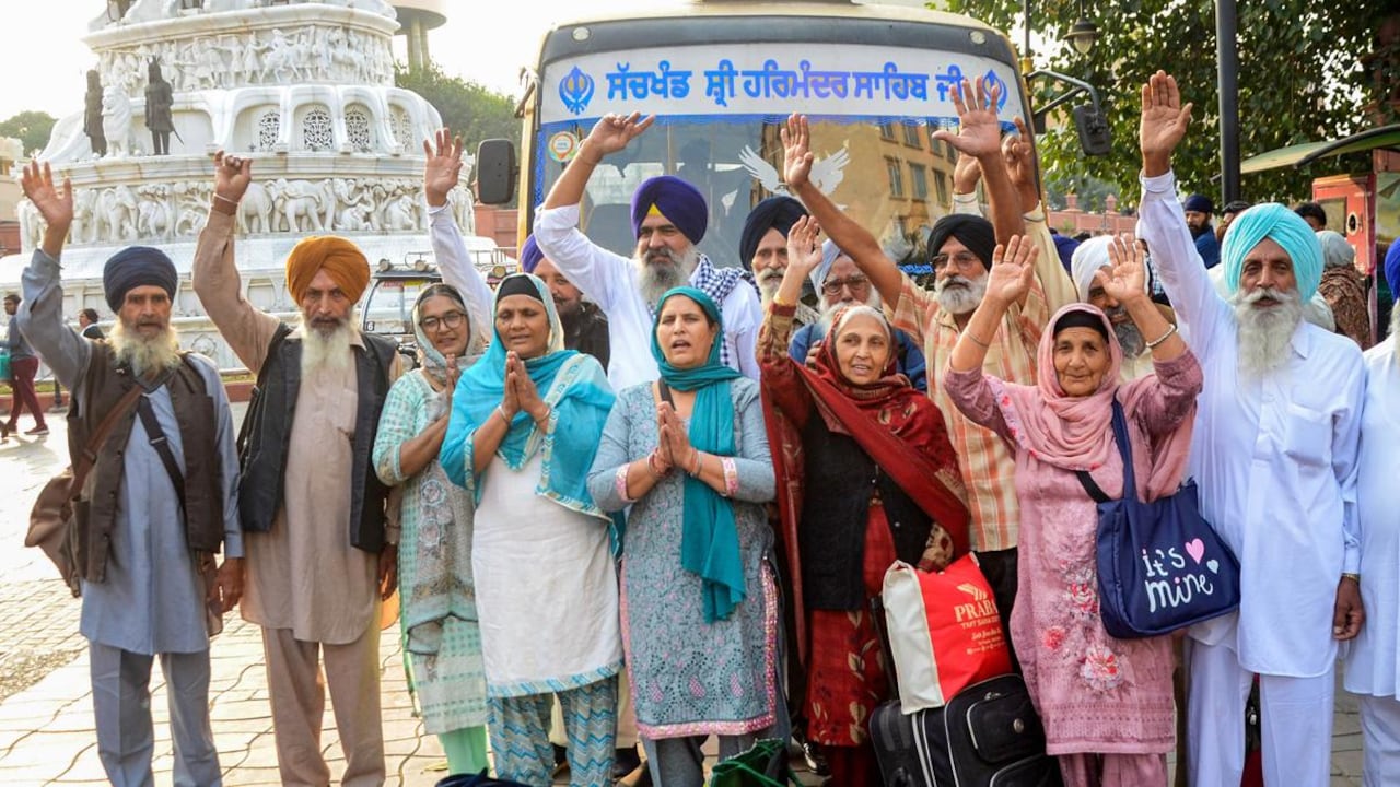 Gurupurab celebrations: Indian consulate 'on ground' as Sikh pilgrims visit Pakistan - BusinessToday